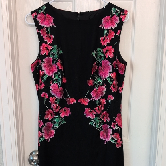 Tadashi Shoji Black Dress with Pink Floral Design - Picture 1 of 13